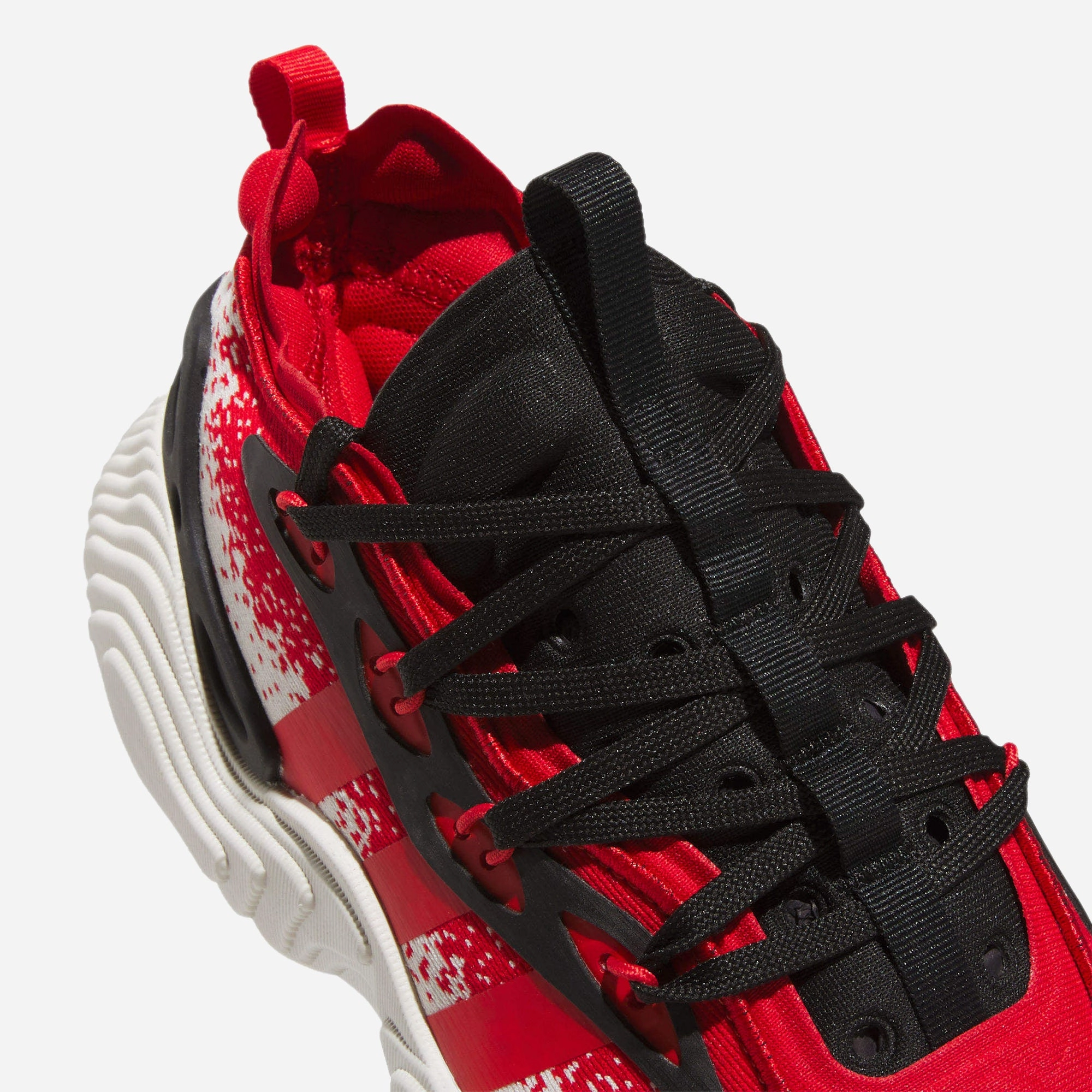 Adidas | TRAE YOUNG 3  { OFF WHITE/RED/CORE BLACK