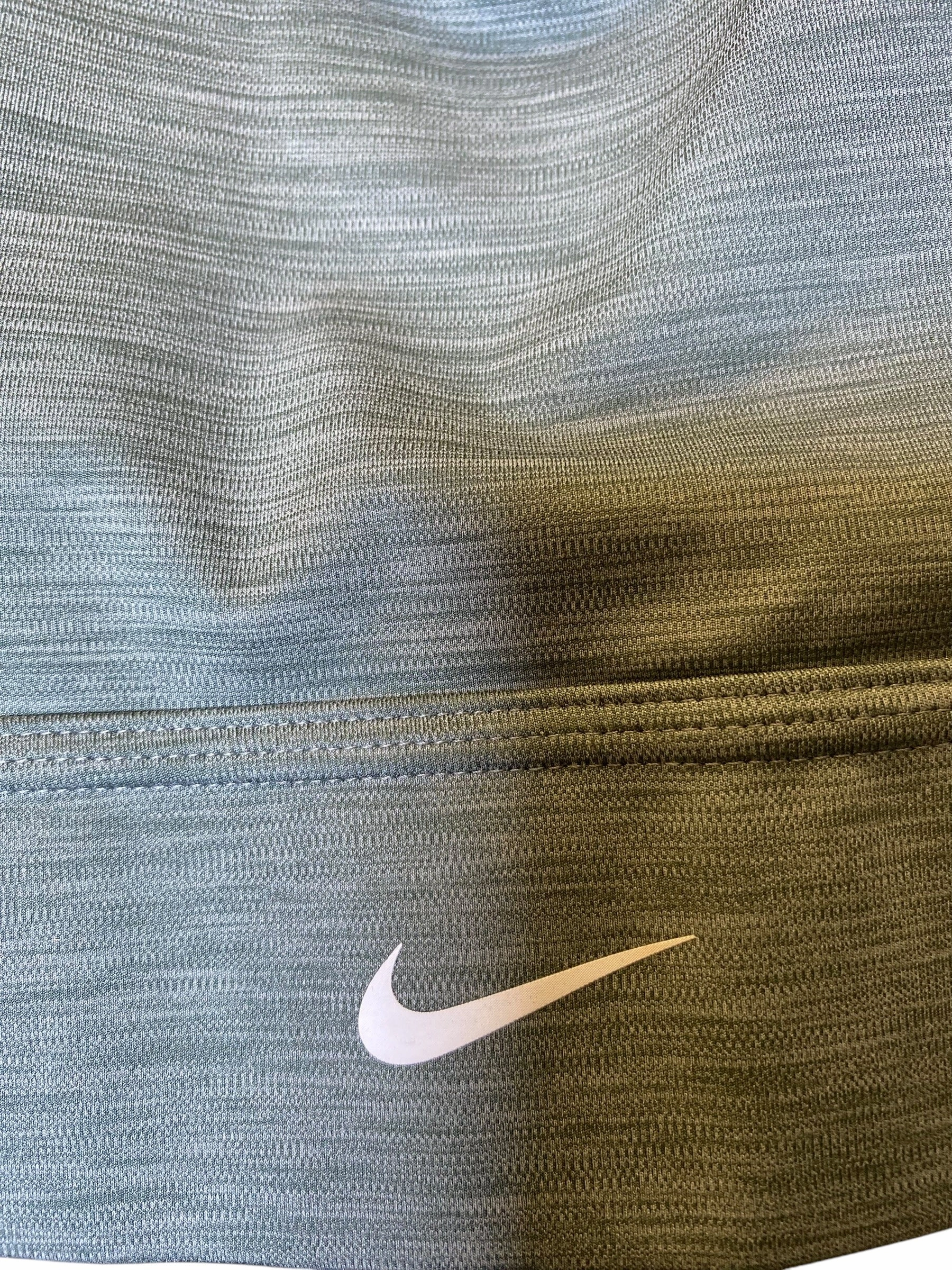Athletic Bra By Nike In Green. Size: L