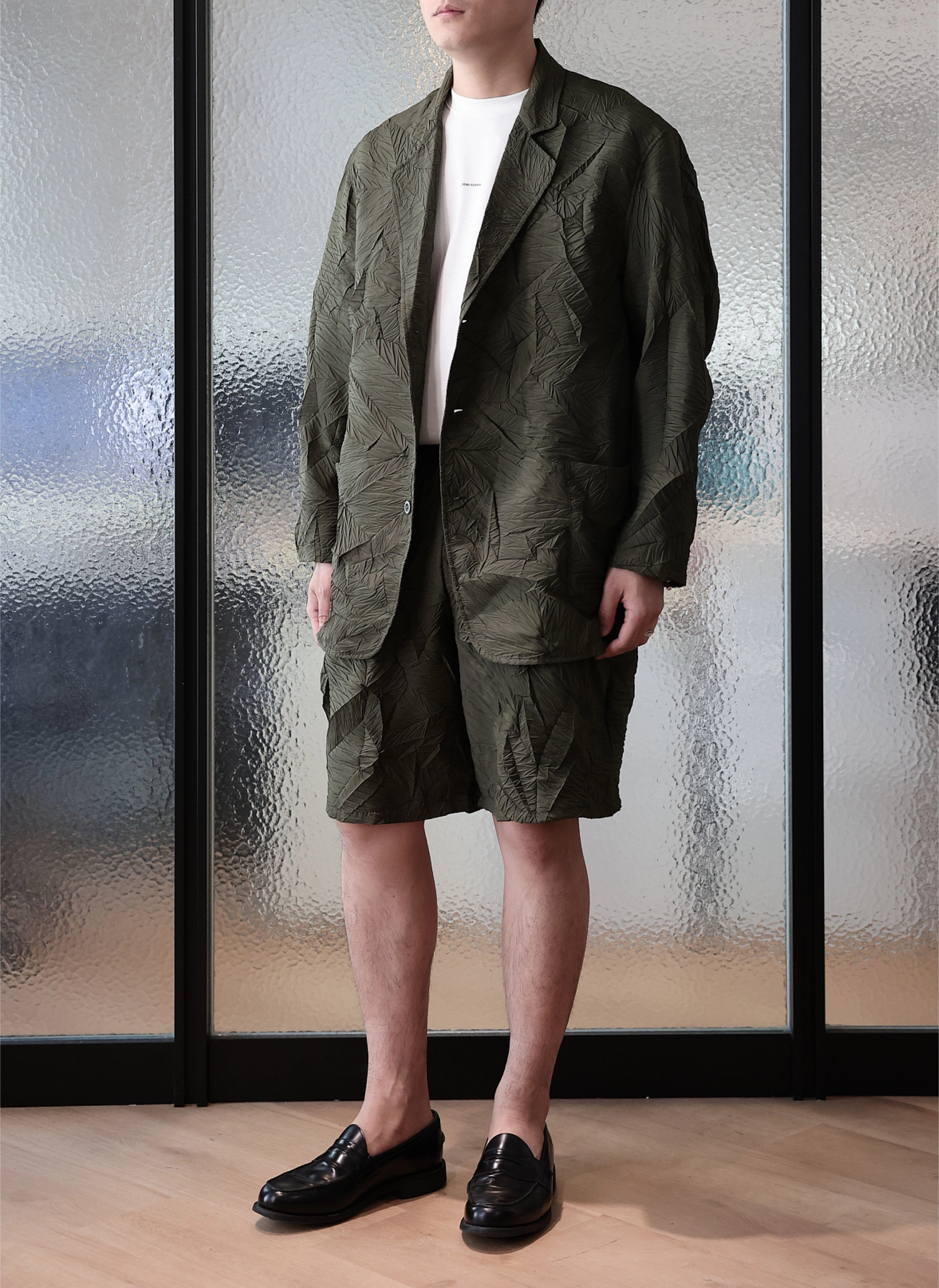 Distort Pleats Polyester Shorts