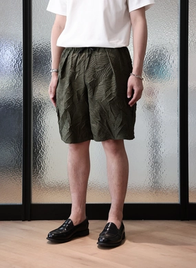 Distort Pleats Polyester Shorts