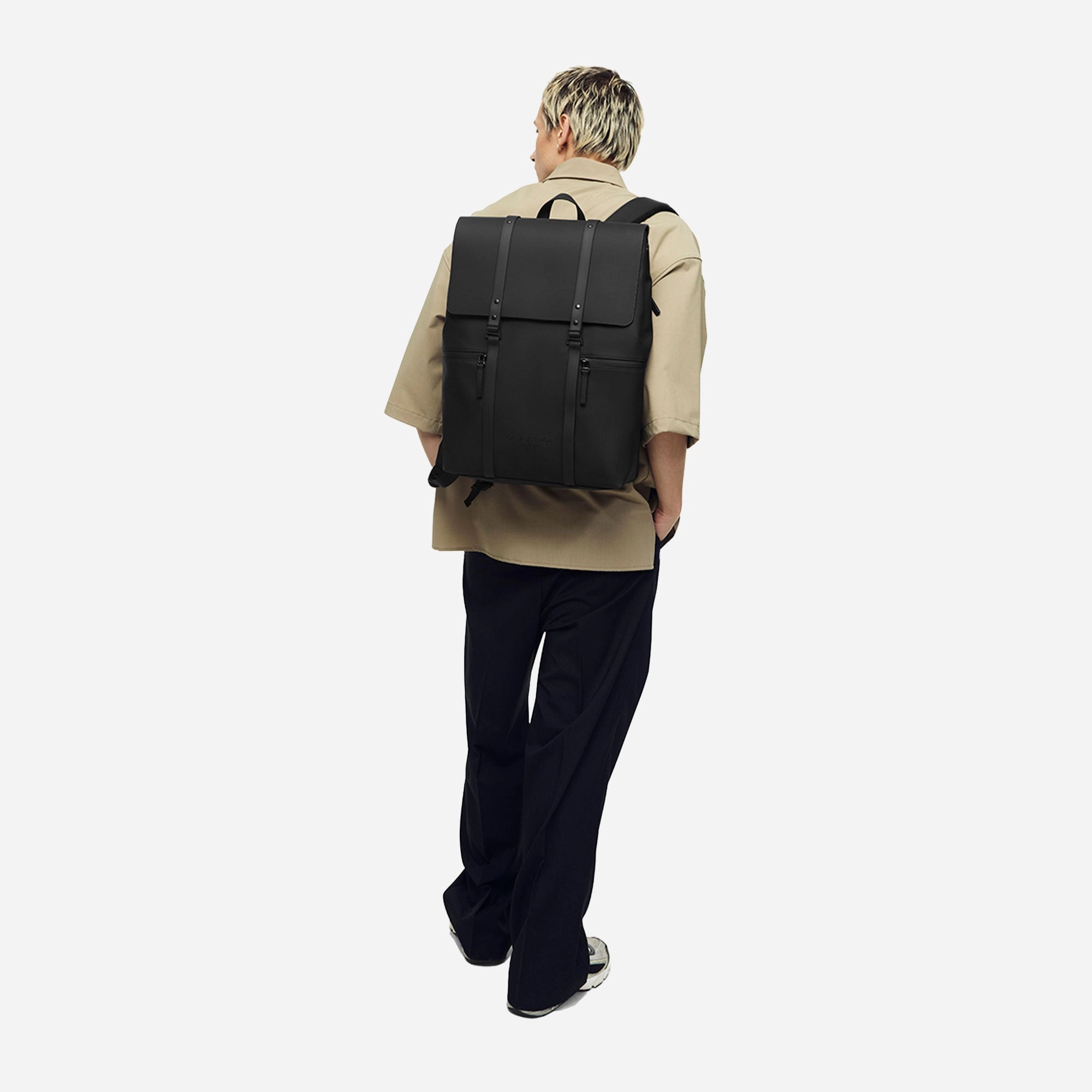 Gaston Luga | SPLASH 2.0 - 16  { BLACK