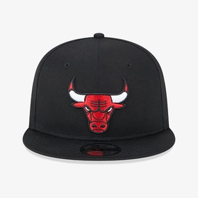 New Era | CHICAGO BULLS METALLIC ARCH BLACK 9FIFTY SNAPBACK CAP  { BLACK