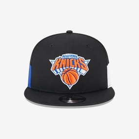 New Era | NEW YORK KNICKS MULTI PATCH BLACK 9FIFTY SNAPBACK CAP  { BLACK