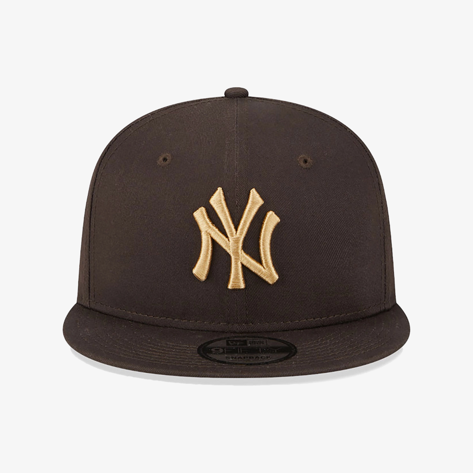 New Era | NEW YORK YANKEES LEAGUE ESSENTIAL BROWN 9FIFTY SNAPBACK CAP  { BROWN