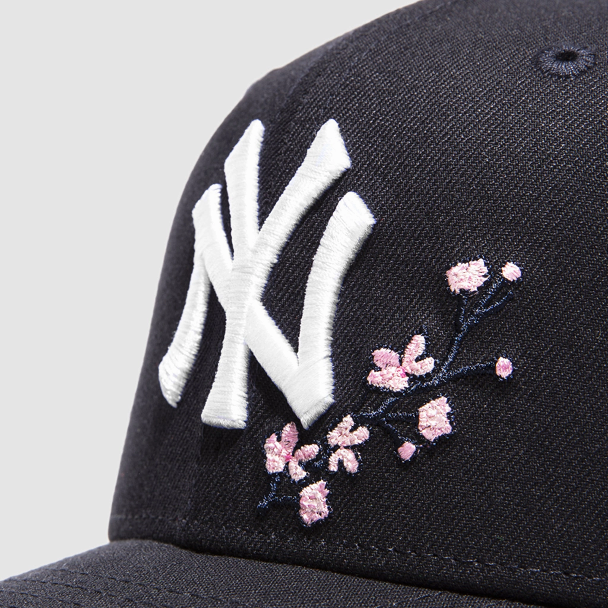 NEW YORK YANKEES 59FIFTY FITTED SAKURA X PACKER