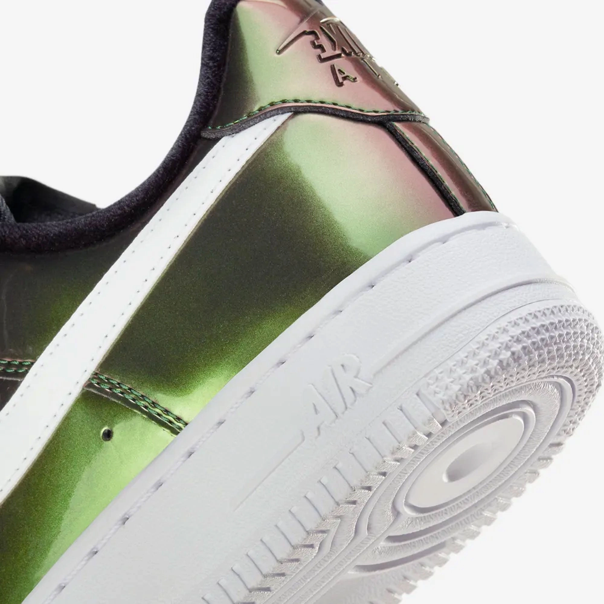 NIKE | AIR FORCE 1 '07 LV8 { BLACK/WHITE-BLACK-WHITE