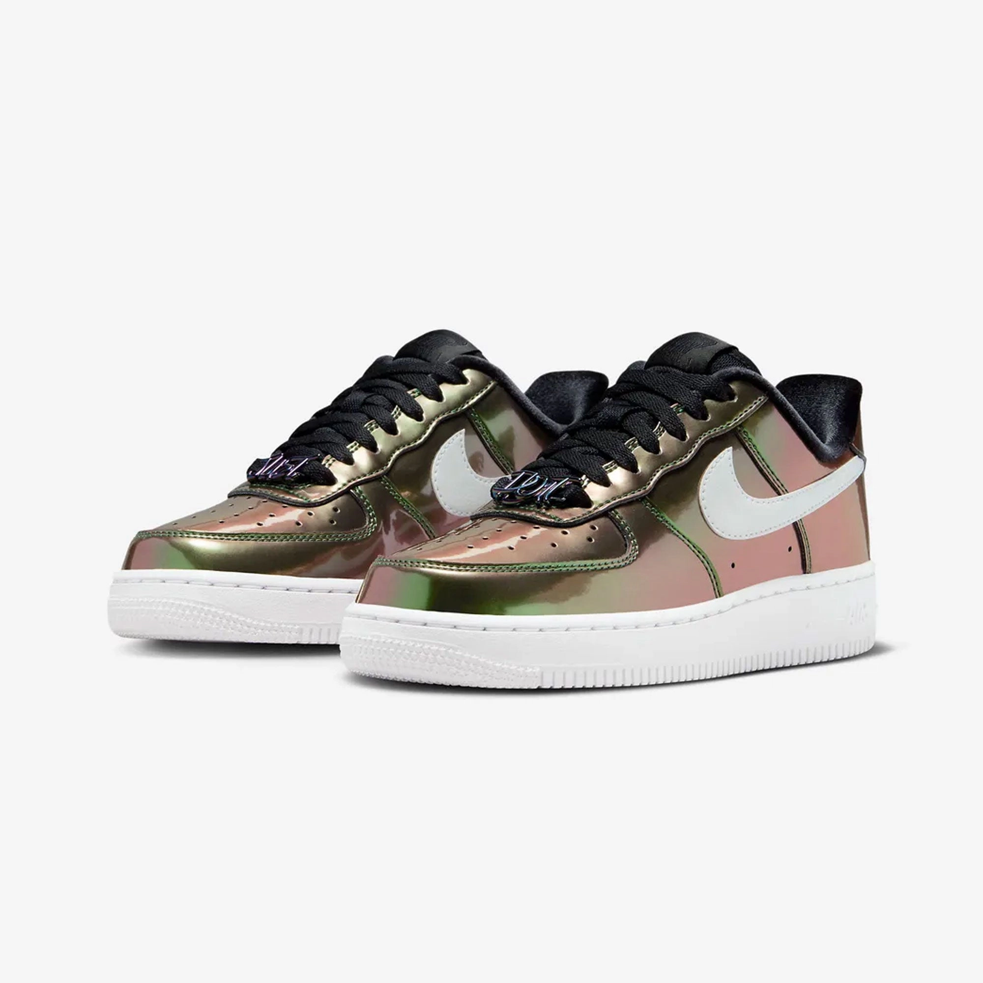 NIKE | AIR FORCE 1 '07 LV8 { BLACK/WHITE-BLACK-WHITE