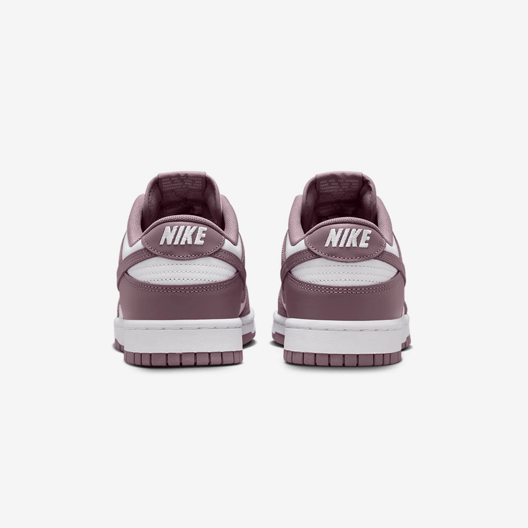 NIKE | DUNK LOW RETRO { WHITE/WHITE/TAUPE GREY