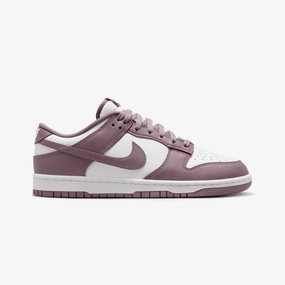 NIKE | DUNK LOW RETRO { WHITE/WHITE/TAUPE GREY