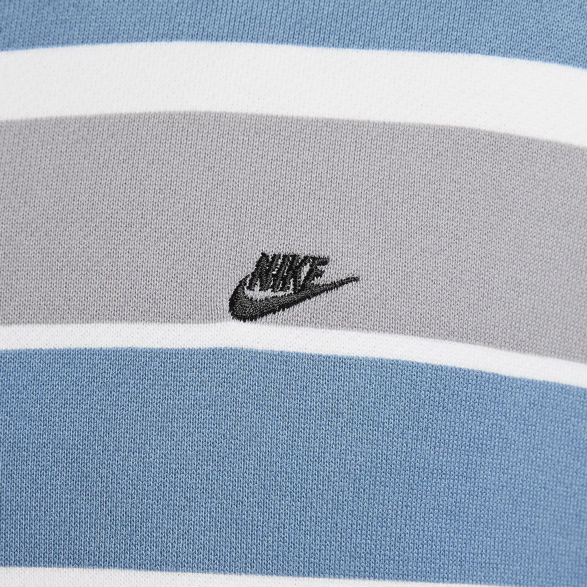 NIKE | FRENCH TERRY SHORT-SLEEVE TOP { AEGEAN STORM/WHITE/BLACK