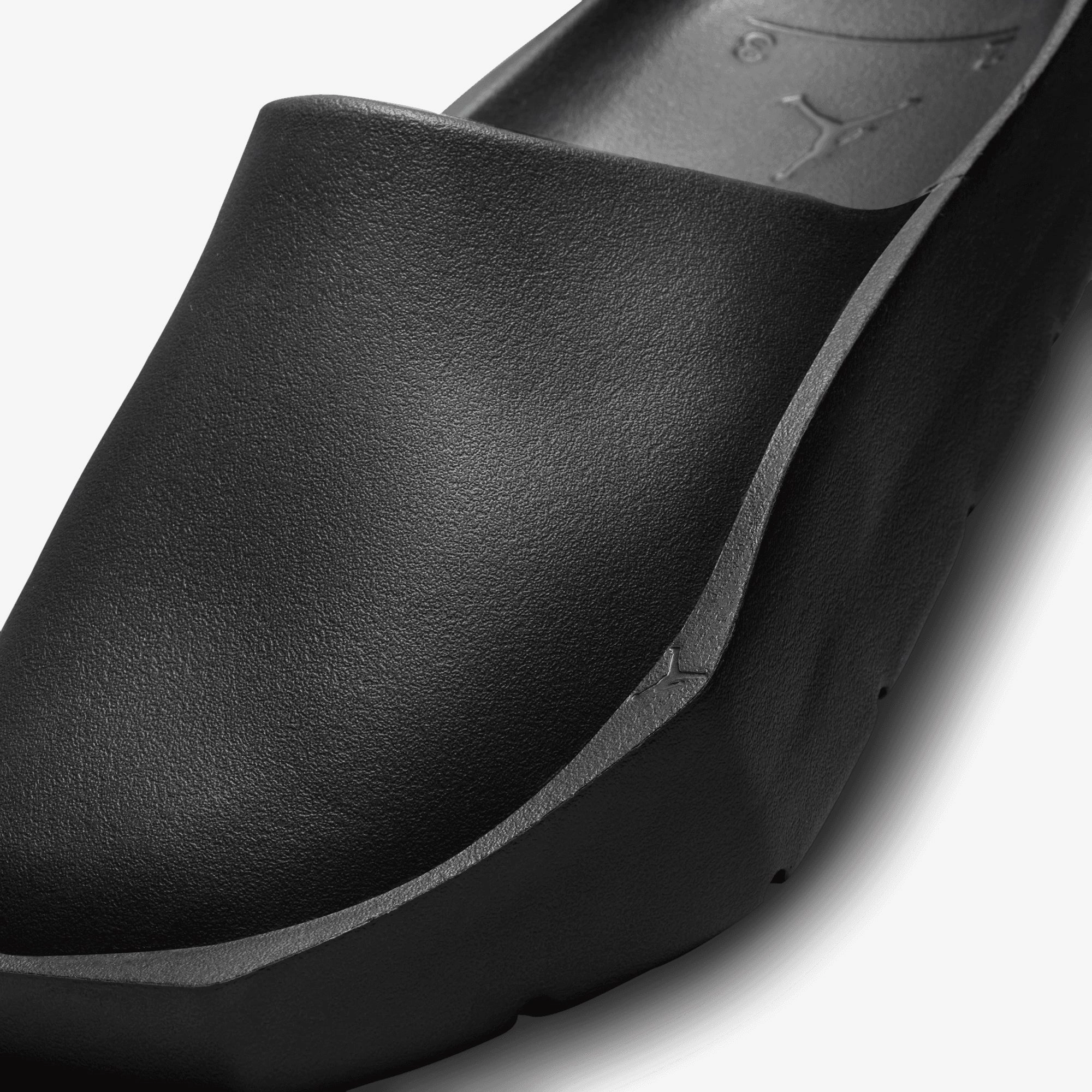 Nike | HEX MULE  { OFF NOIR/OFF NOIR