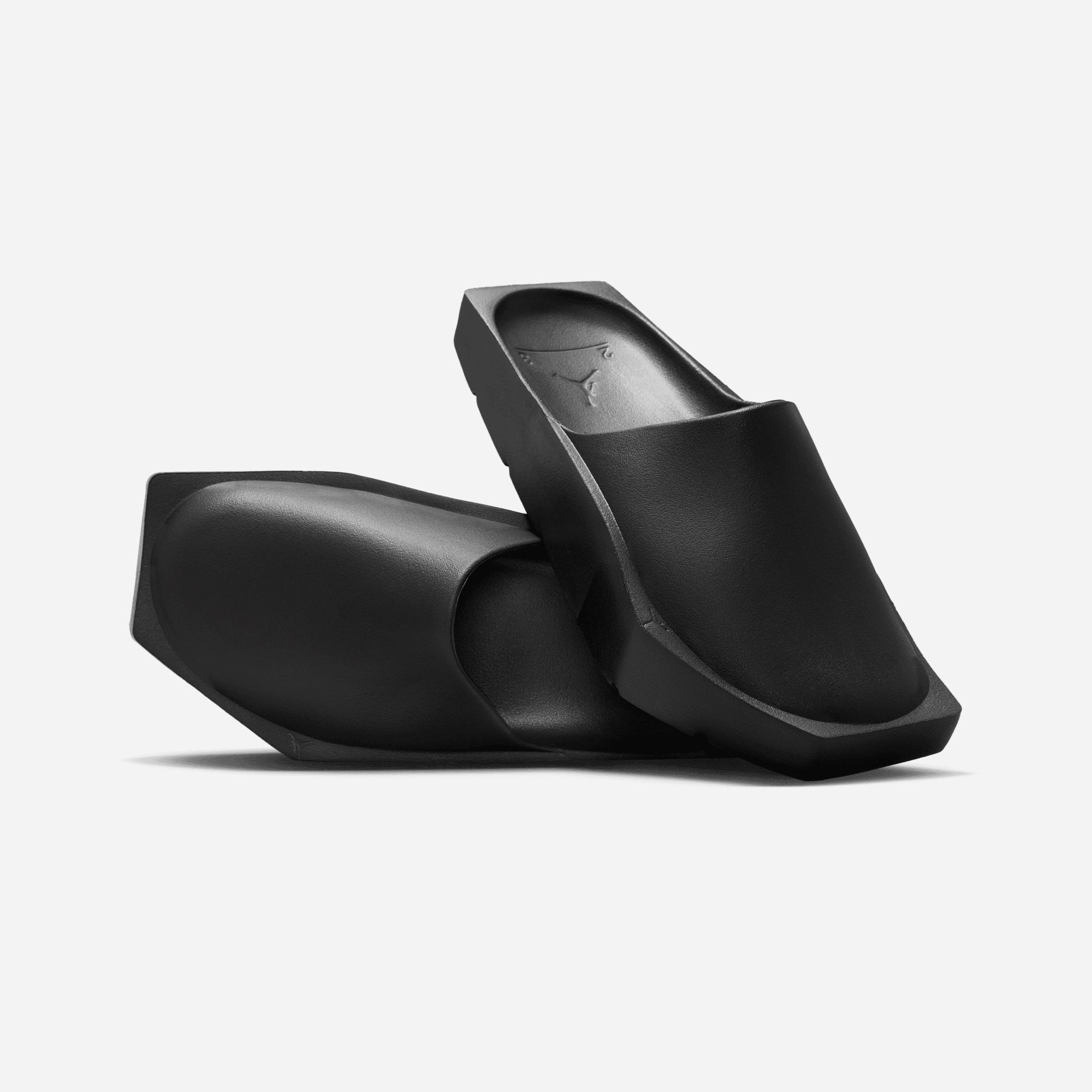 Nike | HEX MULE  { OFF NOIR/OFF NOIR