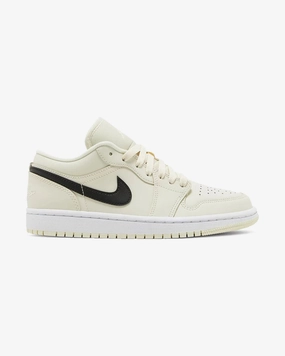NIKE AIR JORDAN1 LOW COCONUT MILK WMNS (NEW)