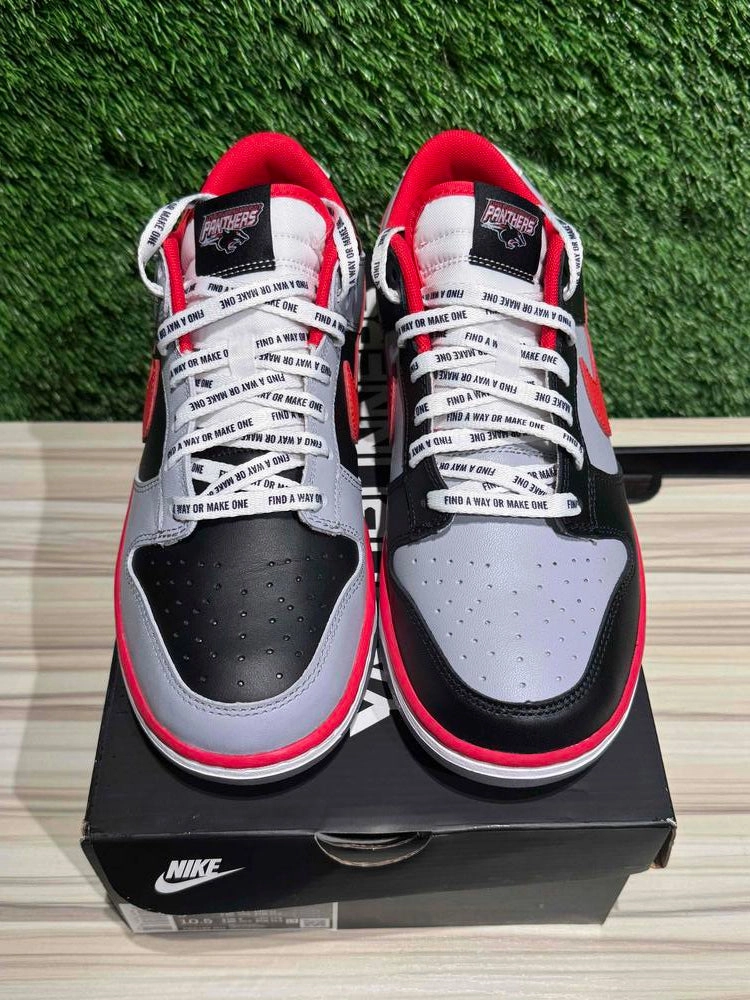 Nike Dunk Low Clark Atlanta University Sz 9