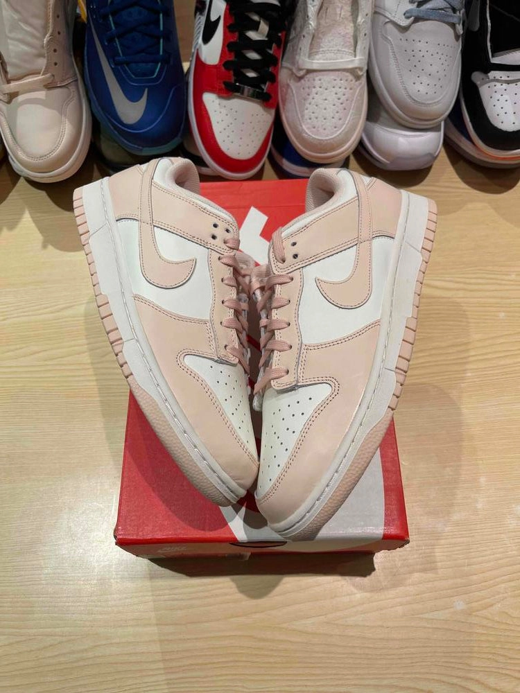 Nike Dunk Low Orange Pearl (Women's) Sz 11W/9.5M.
