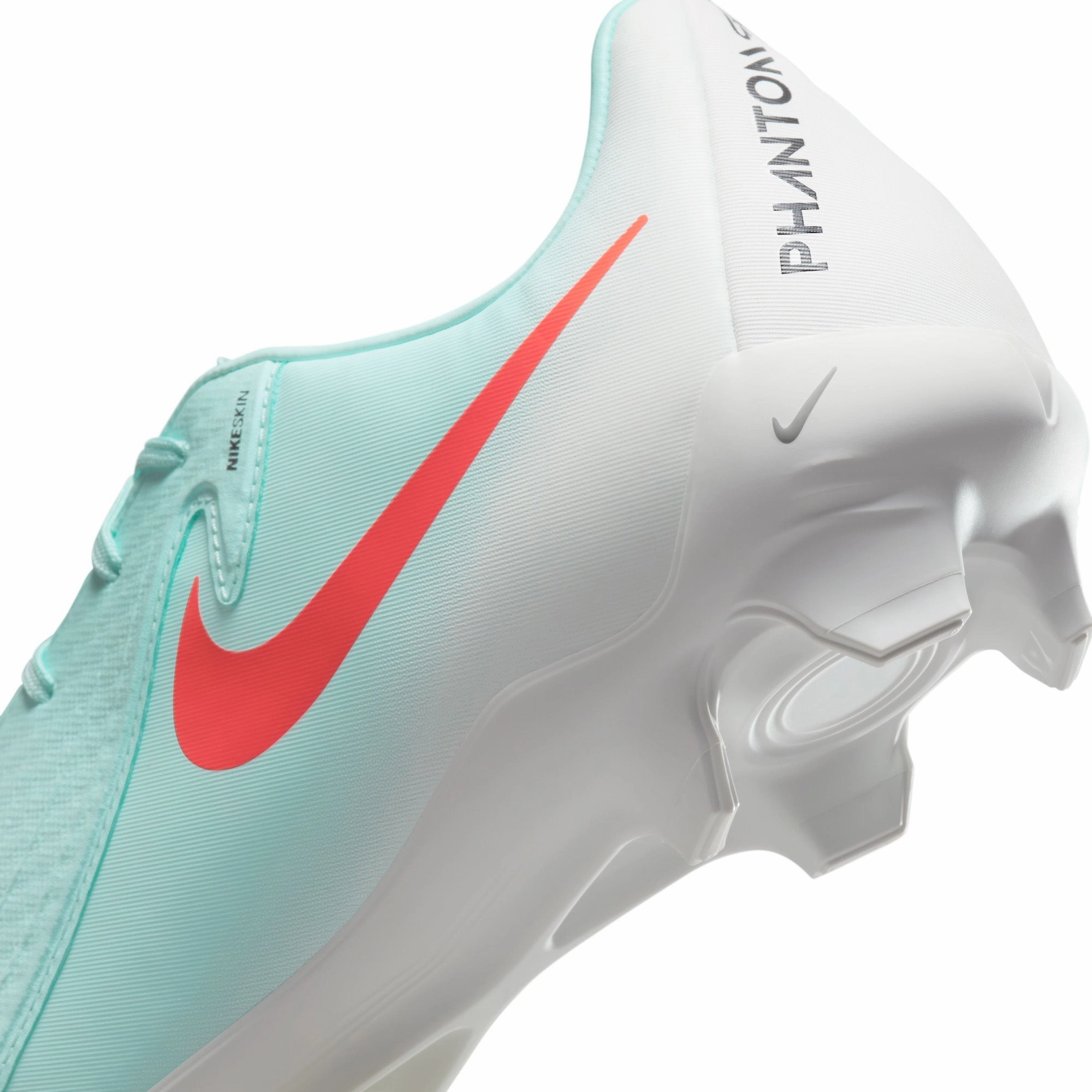 Nike Phantom GX 2 Academy MG Low Top Soccer Cleats