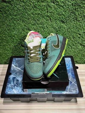 Nike SB Dunk Low Concepts Green Lobster (Special Box) Sz 9.5