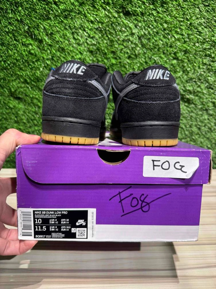 Nike SB Dunk Low Fog Sz 10M.