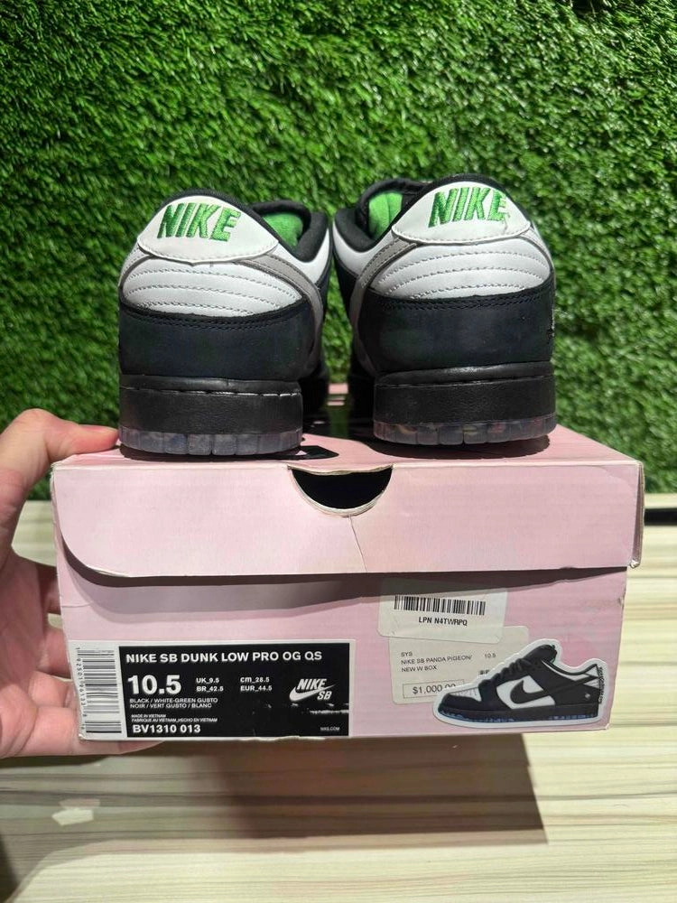 Nike SB Dunk Low Staple Panda Pigeon Sz 10.5..