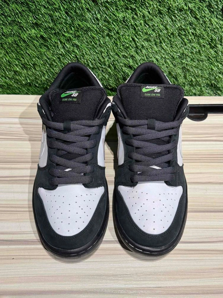 Nike SB Dunk Low Staple Panda Pigeon Sz 11