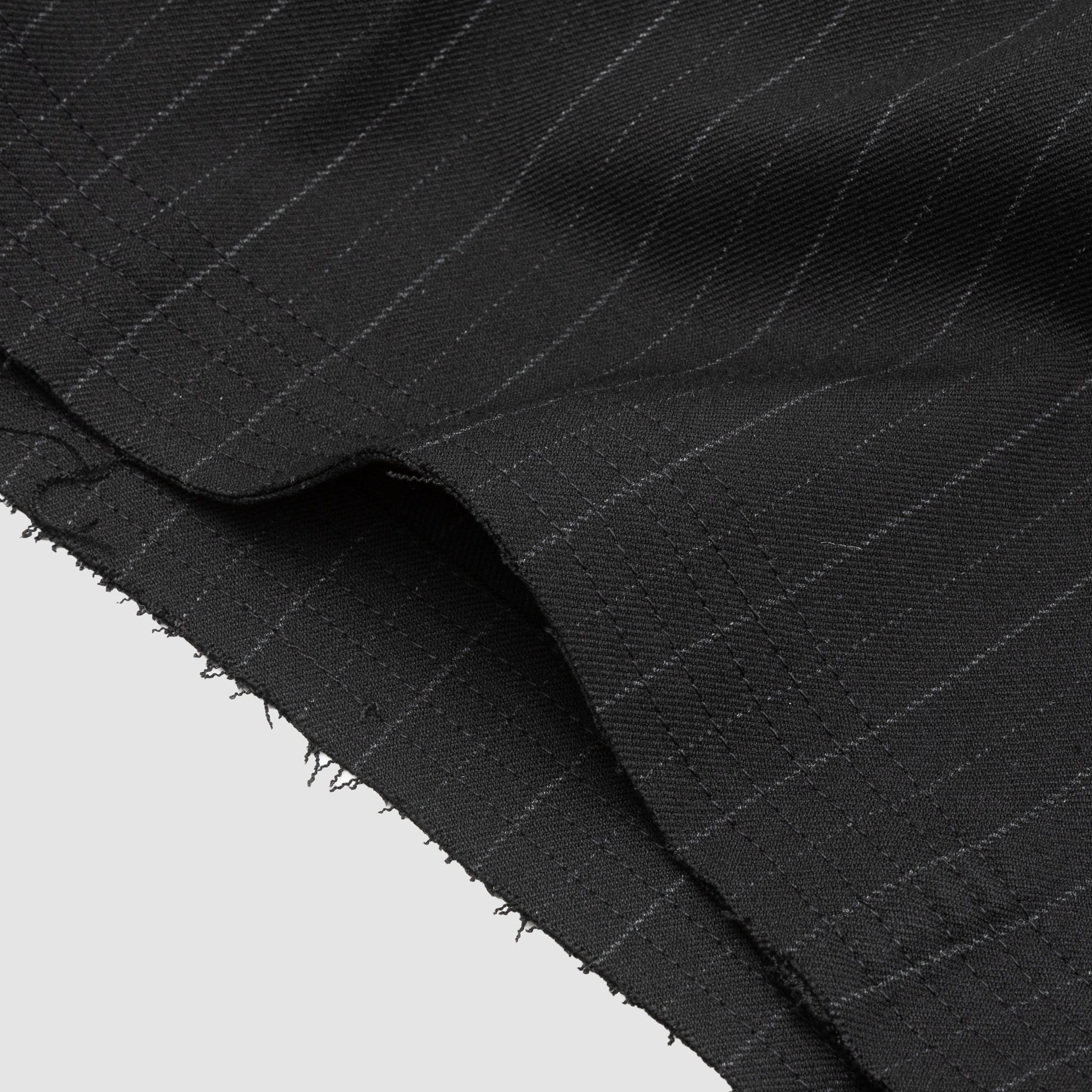 PLEATED SUIT SHORT