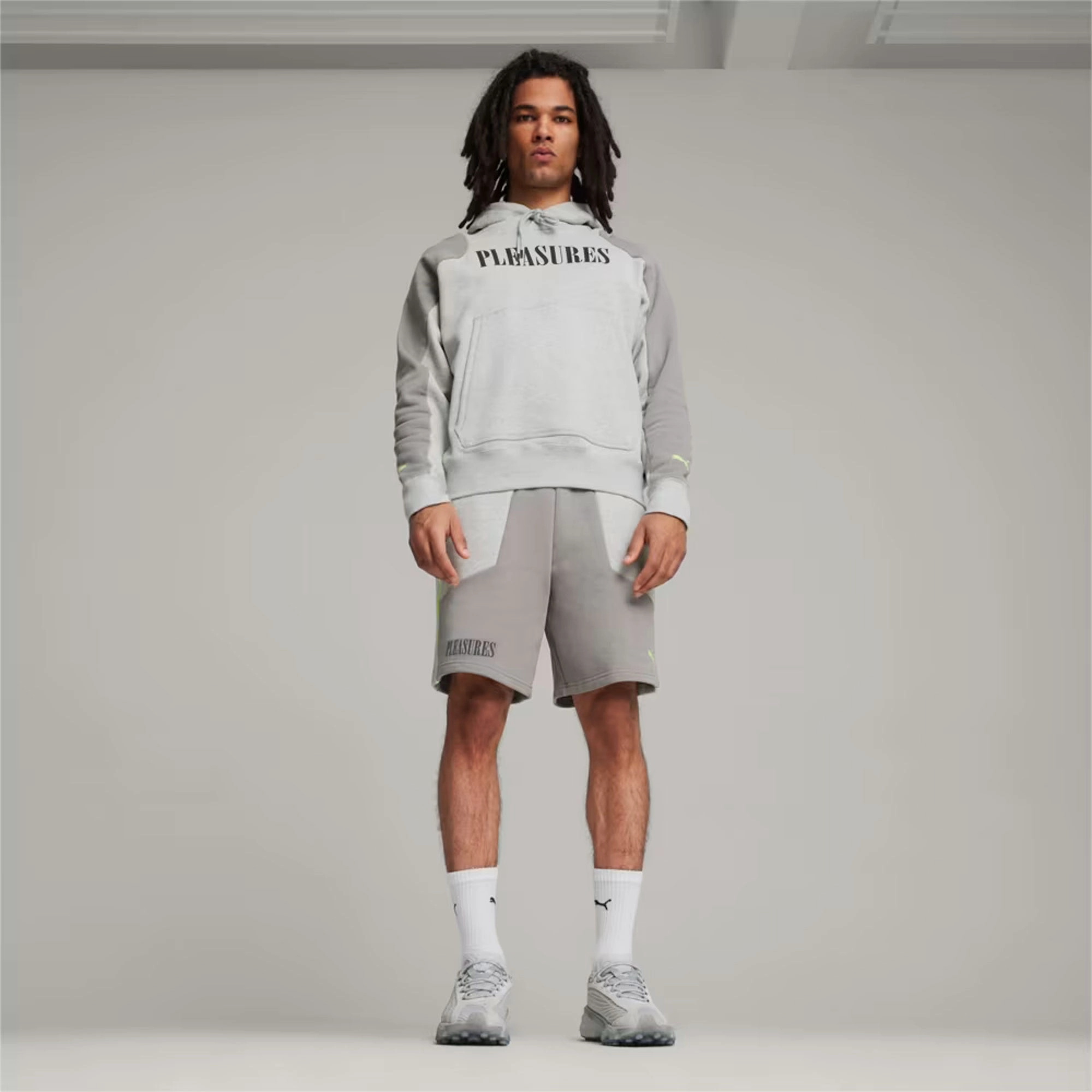 Puma | x PLEASURES HOODIE  { LIGHT GRAY HEATHER
