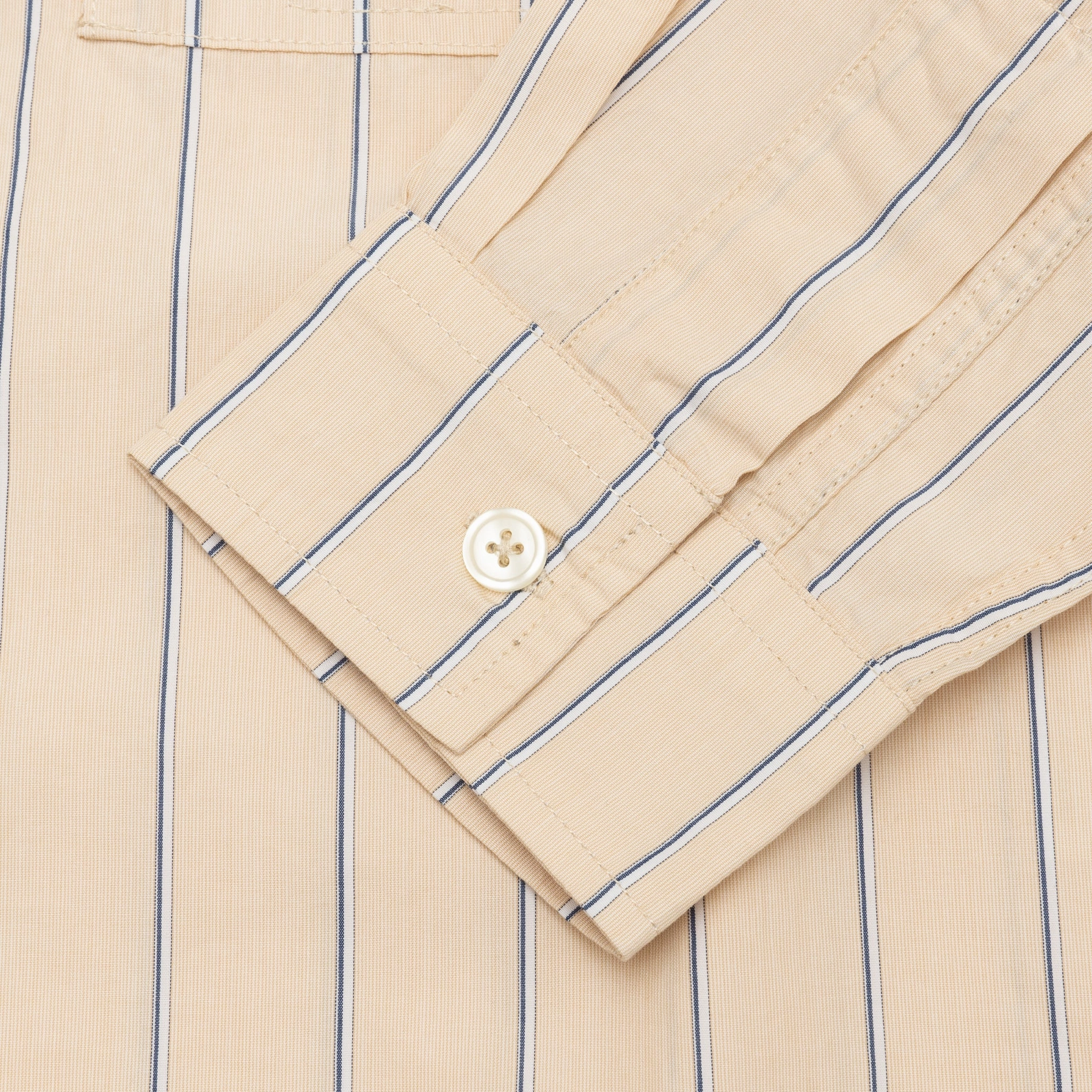 RELAXED SHIRT