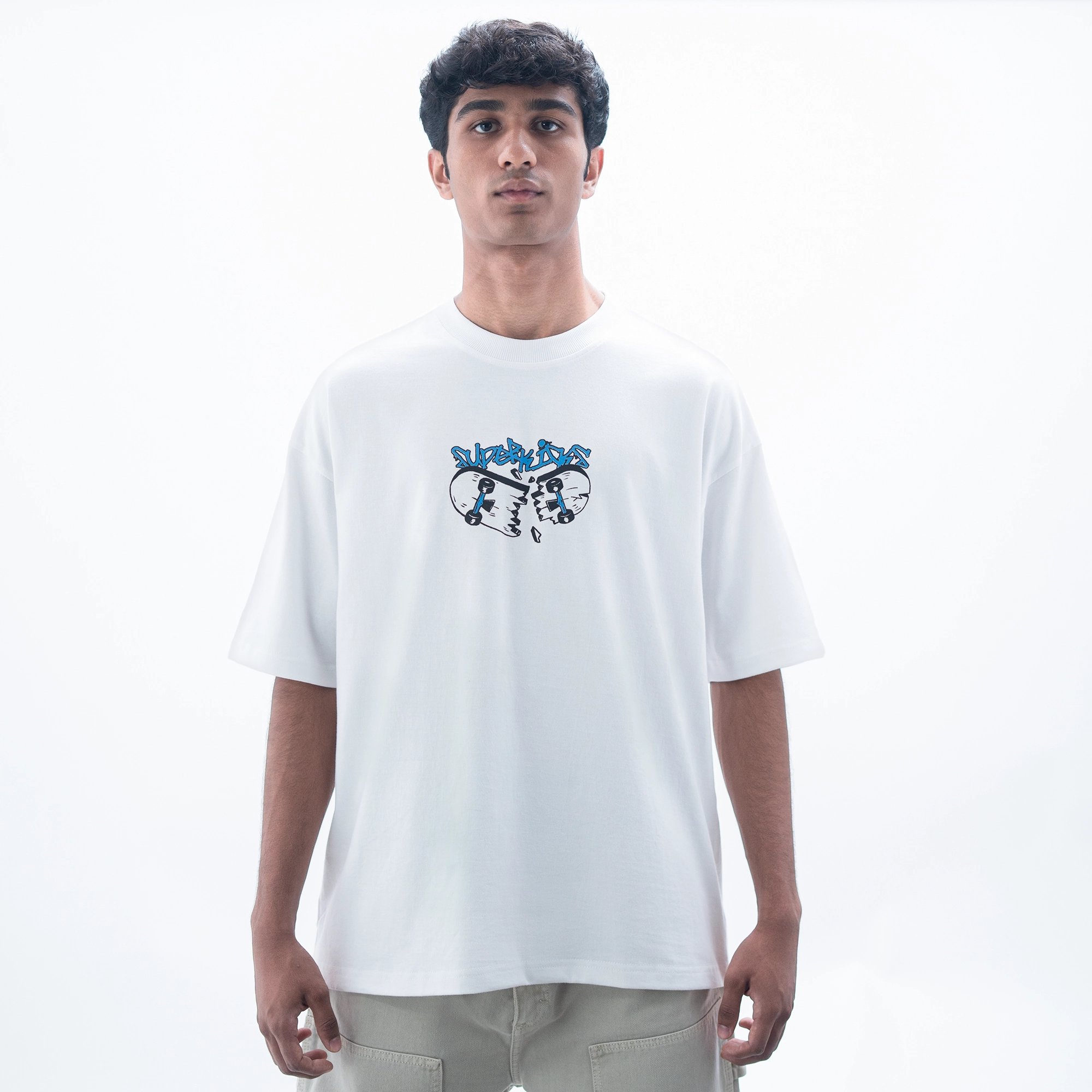 SUPERKICKS | SKATE EVERYDAY' TEE { WHITE