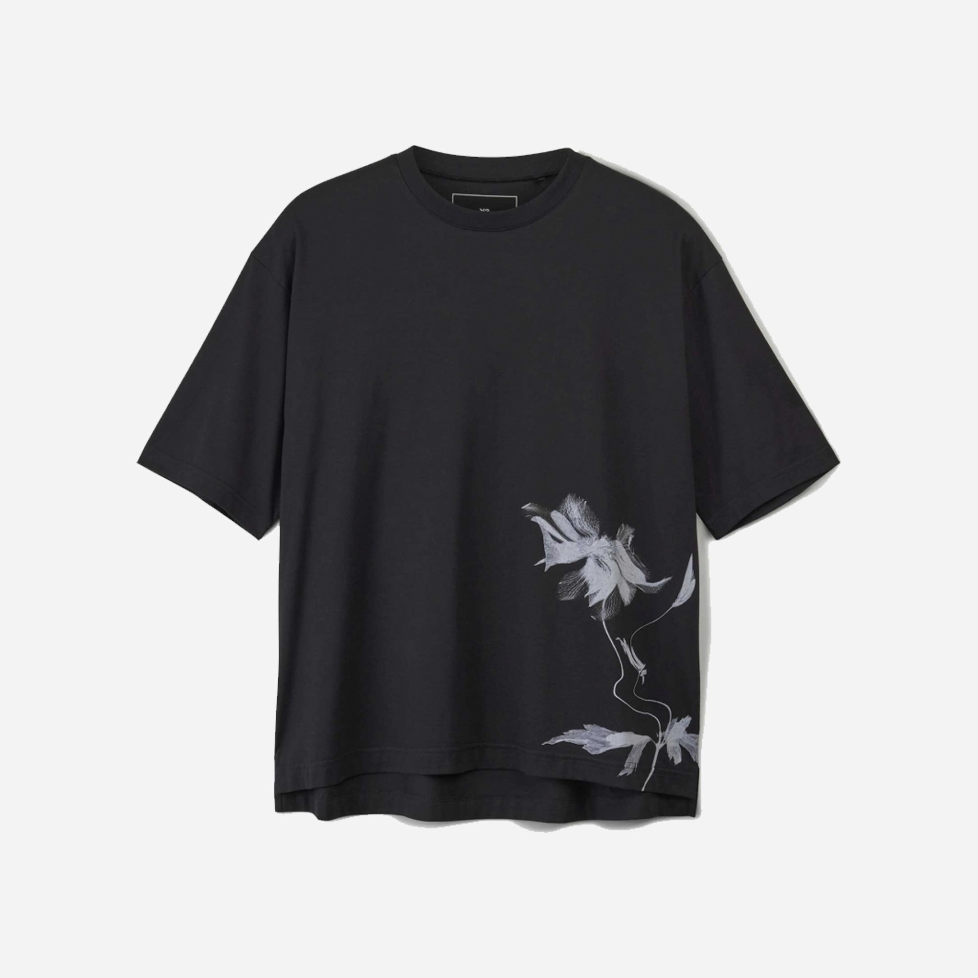 Y-3 | GRAPHIC SHORT SLEEVE TEE  { BLACK