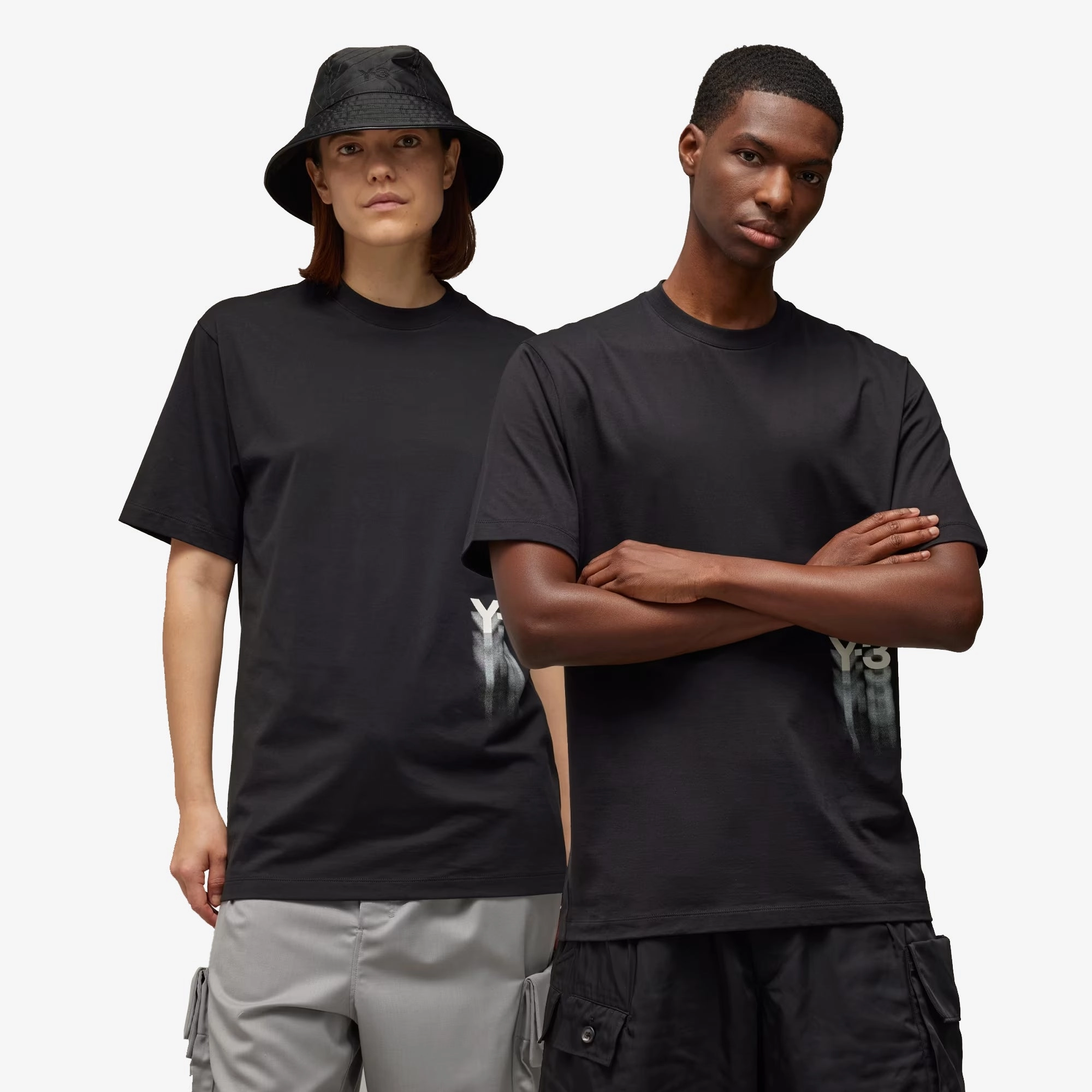 Y-3 | GRAPHIC SHORT SLEEVE TEE  { BLACK